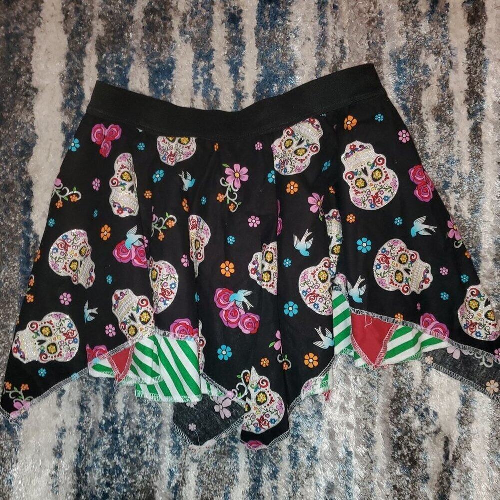 Dia de Los Muertos || asymmetrical Mini Skirt || sz S